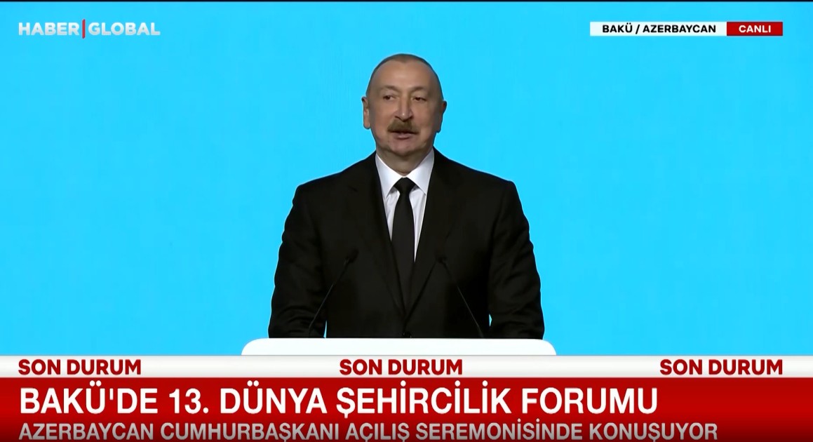 İlham Əliyevin WUF13-ün açılışındakı çıxışı dünya mediasında - FOTOLAR