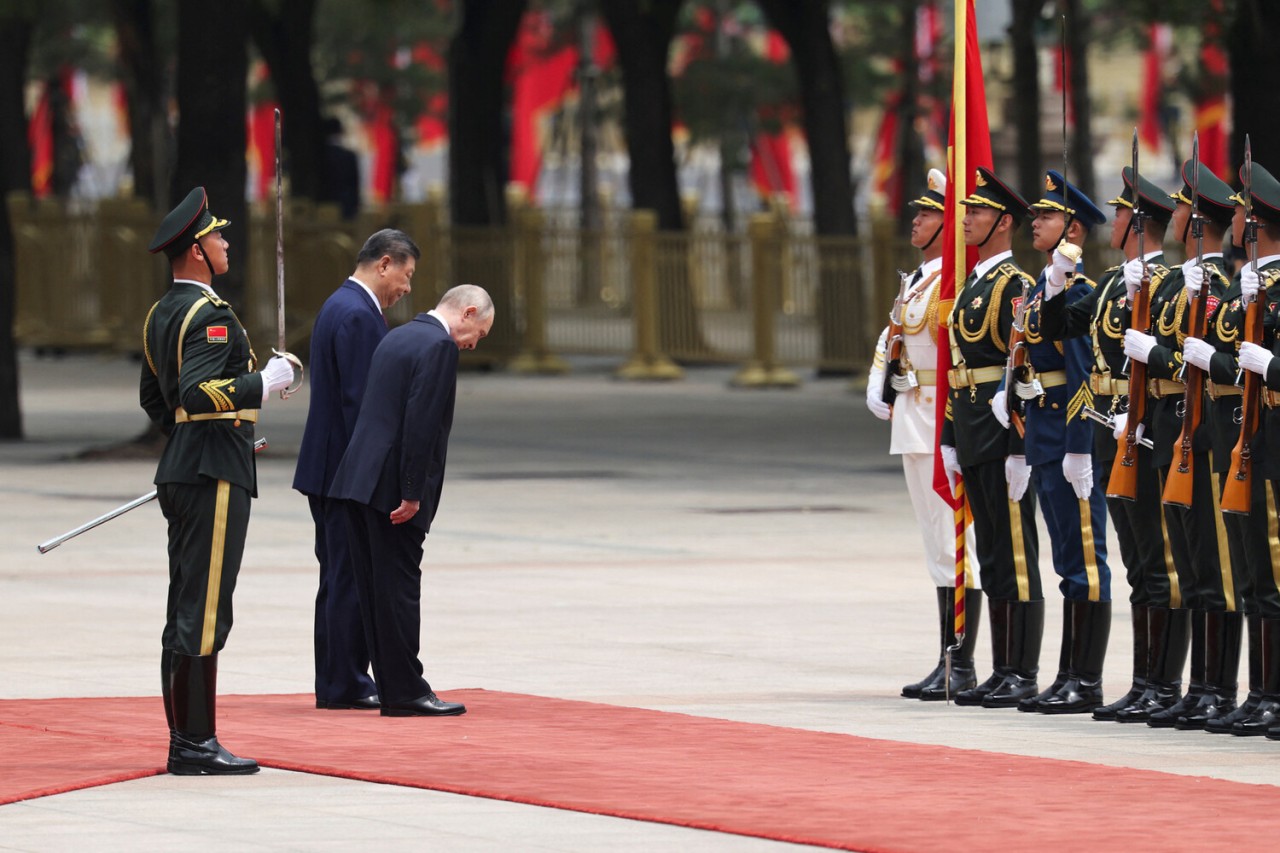 Putin Çində belə qarşılandı - FOTOLAR