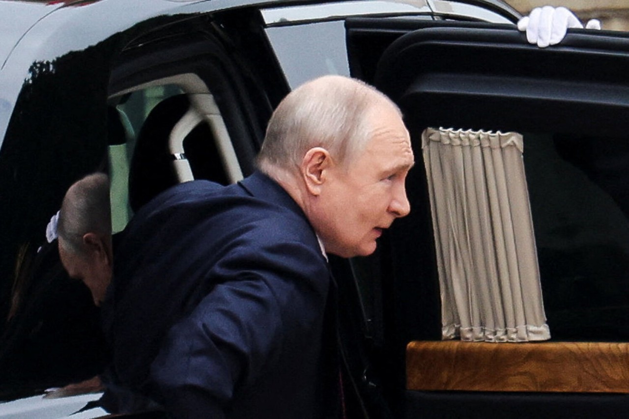 Putin Çində belə qarşılandı - FOTOLAR