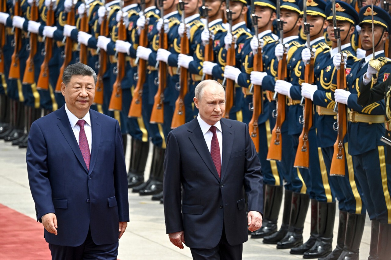 Putin Çində belə qarşılandı - FOTOLAR