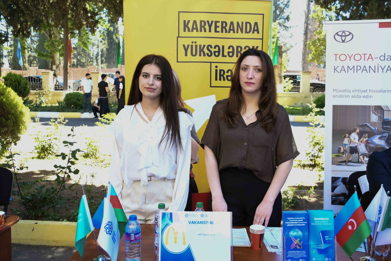 ADAU-da Karyera Sərgisi baş tutub - FOTOLAR