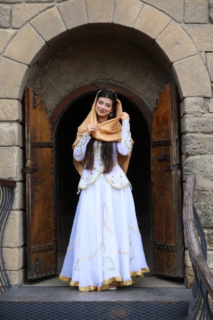Bakının mərkəzində milli ab-hava - Fotolar