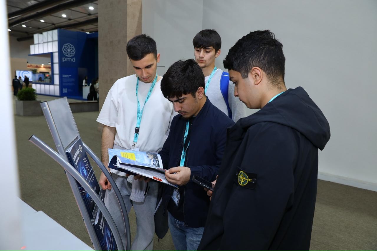 XRİTDX WUF13-də kibertəhlükəsizliyin dayanıqlı şəhərlərin inkişafındakı rolunu nümayiş etdirir - FOTOLAR
