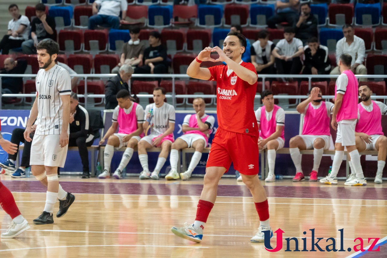 Futzal üzrə ölkə kubokunun final görüşündən - FOTOLAR