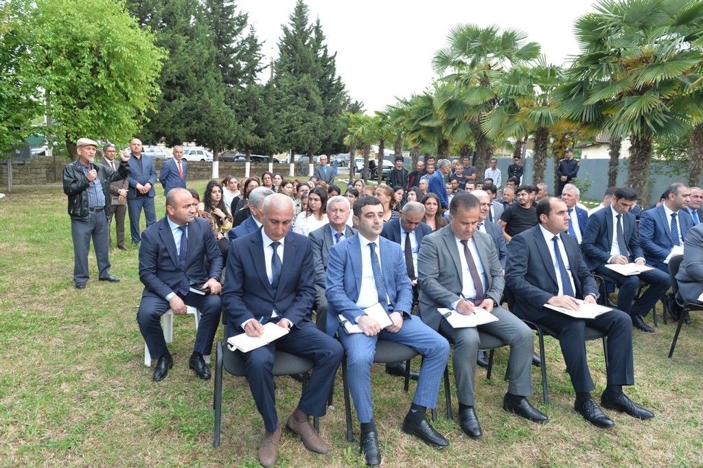 Taleh Qaraşov növbəti səyyar qəbul keçirdi - FOTOLAR