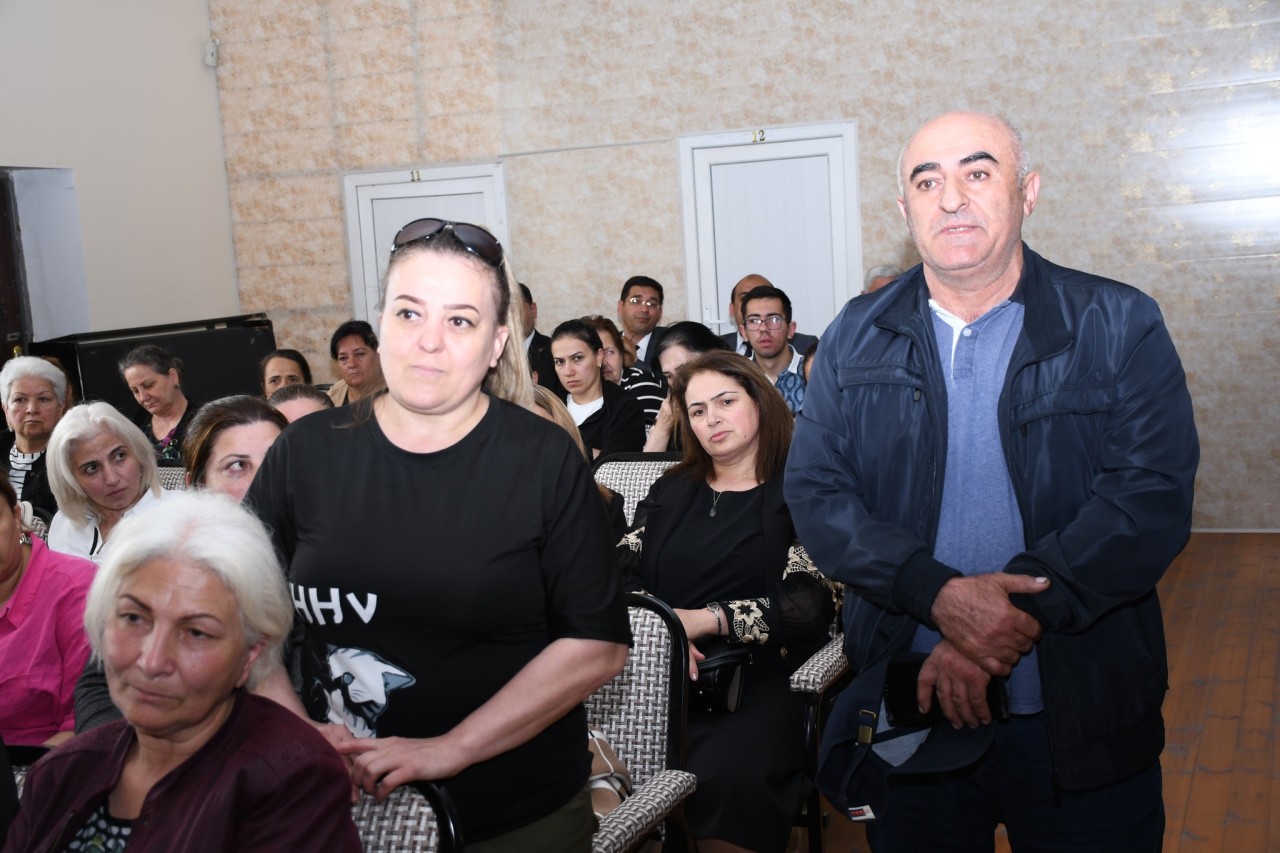 Vaqif Həsənovun Kürdəxanı köçkün qəsəbəsində səyyar qəbulu keçirilib - FOTOLAR