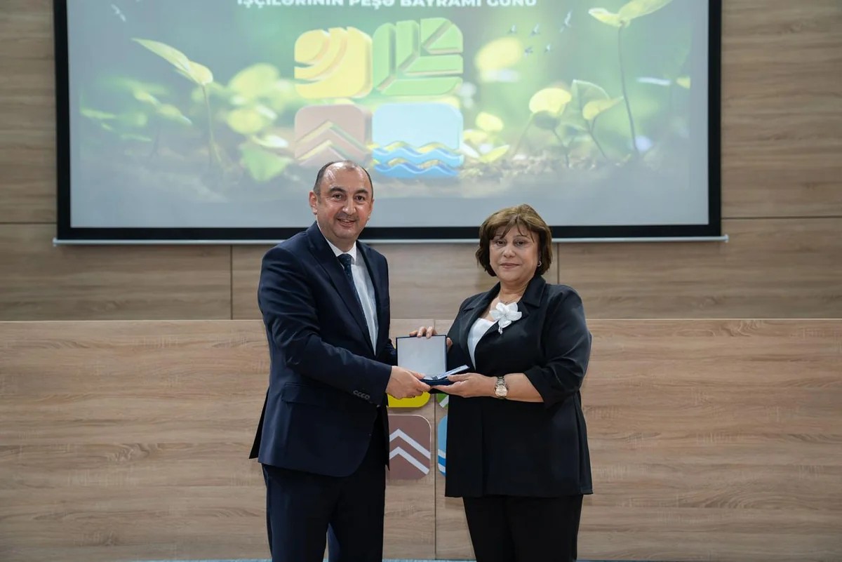 ETSN kollektivi peşə bayramını qeyd edib - FOTOLAR