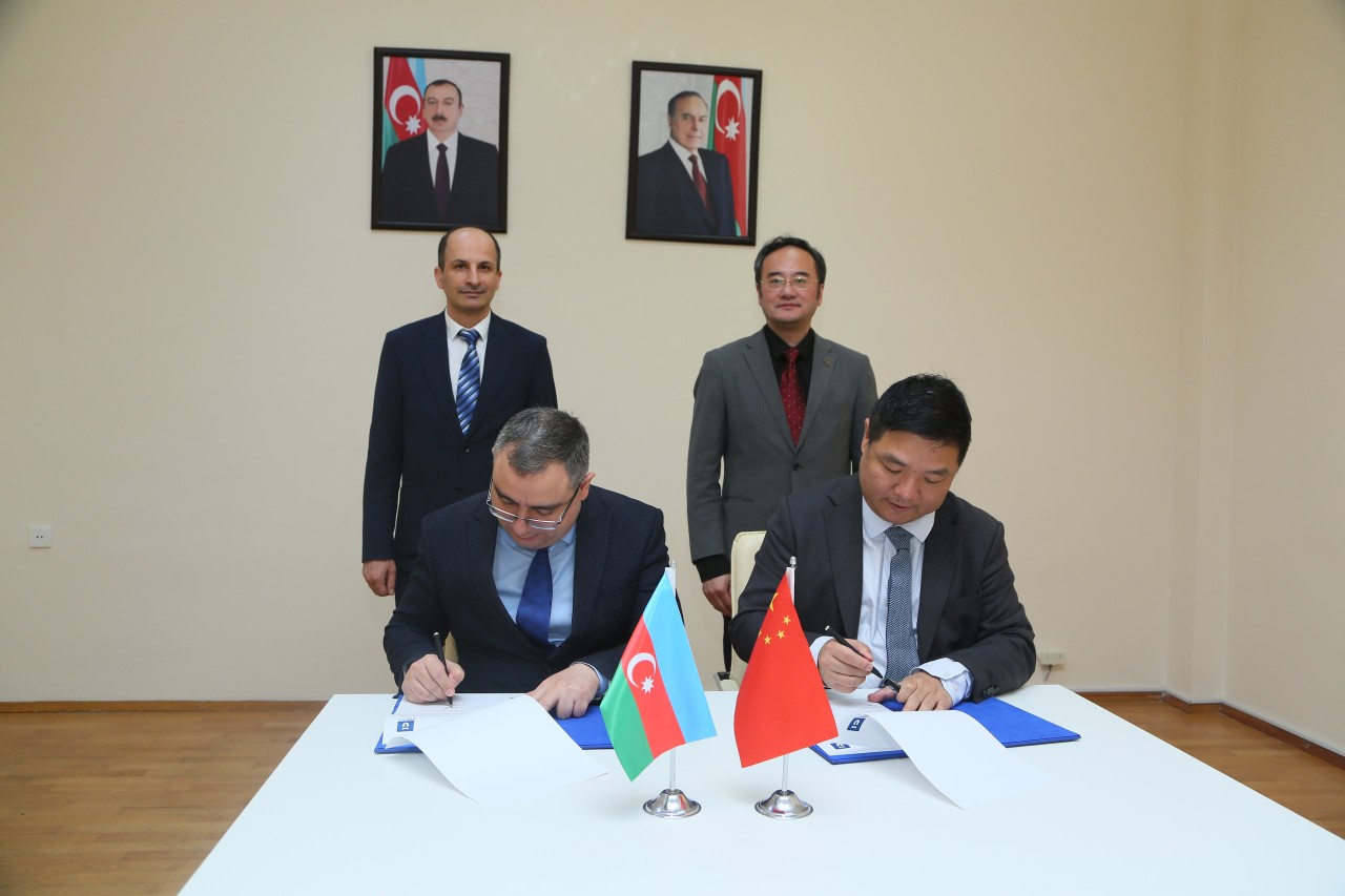 AzTU ilə Çin universiteti arasında protokol imzalandı - FOTOLAR