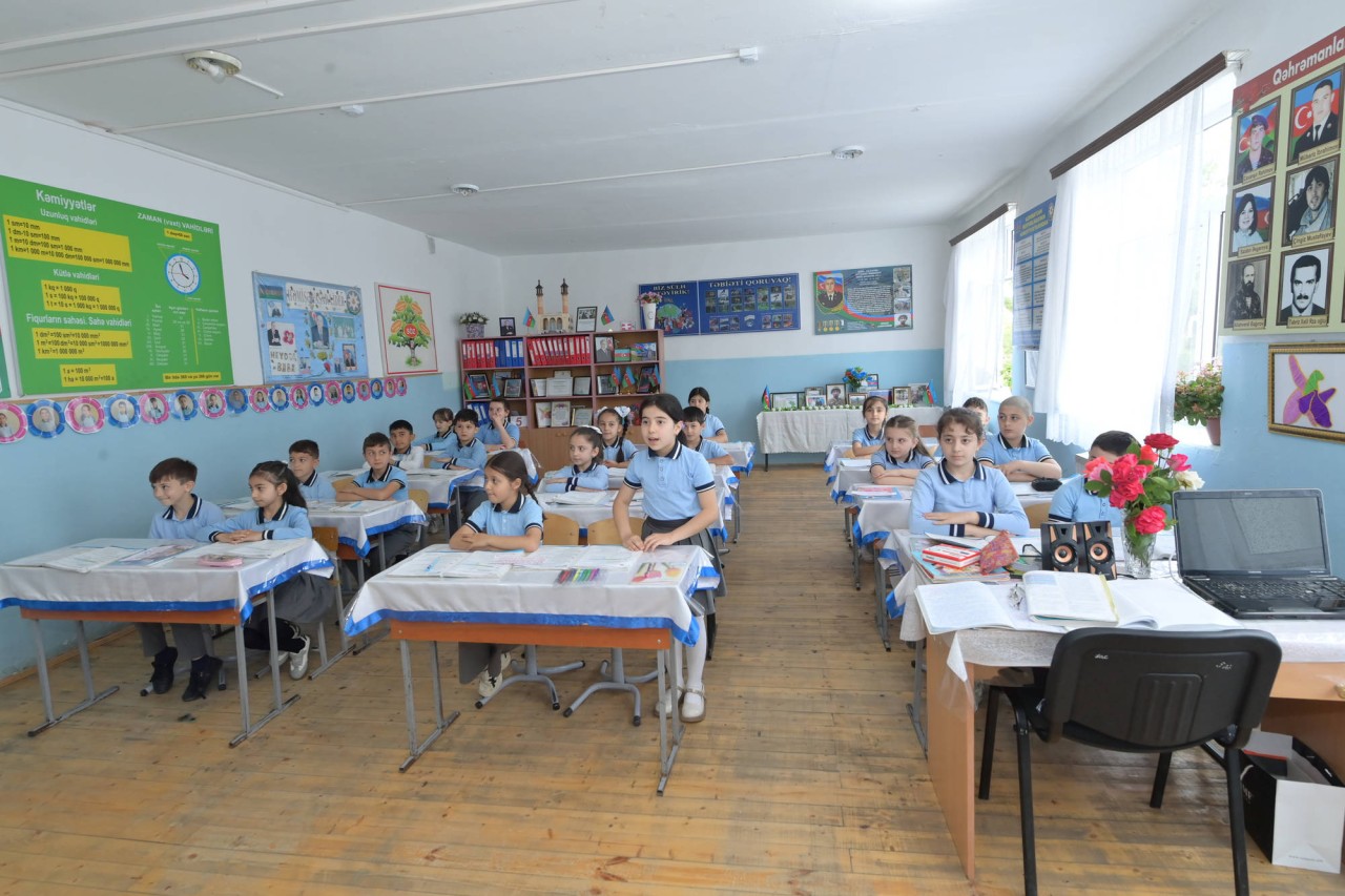 Emin Əmrullayev Qaxda tədris prosesi ilə tanış oldu - FOTOLAR