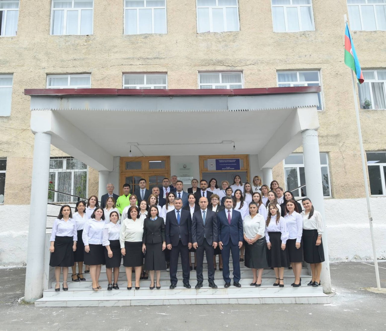 Emin Əmrullayev Qaxda tədris prosesi ilə tanış oldu - FOTOLAR