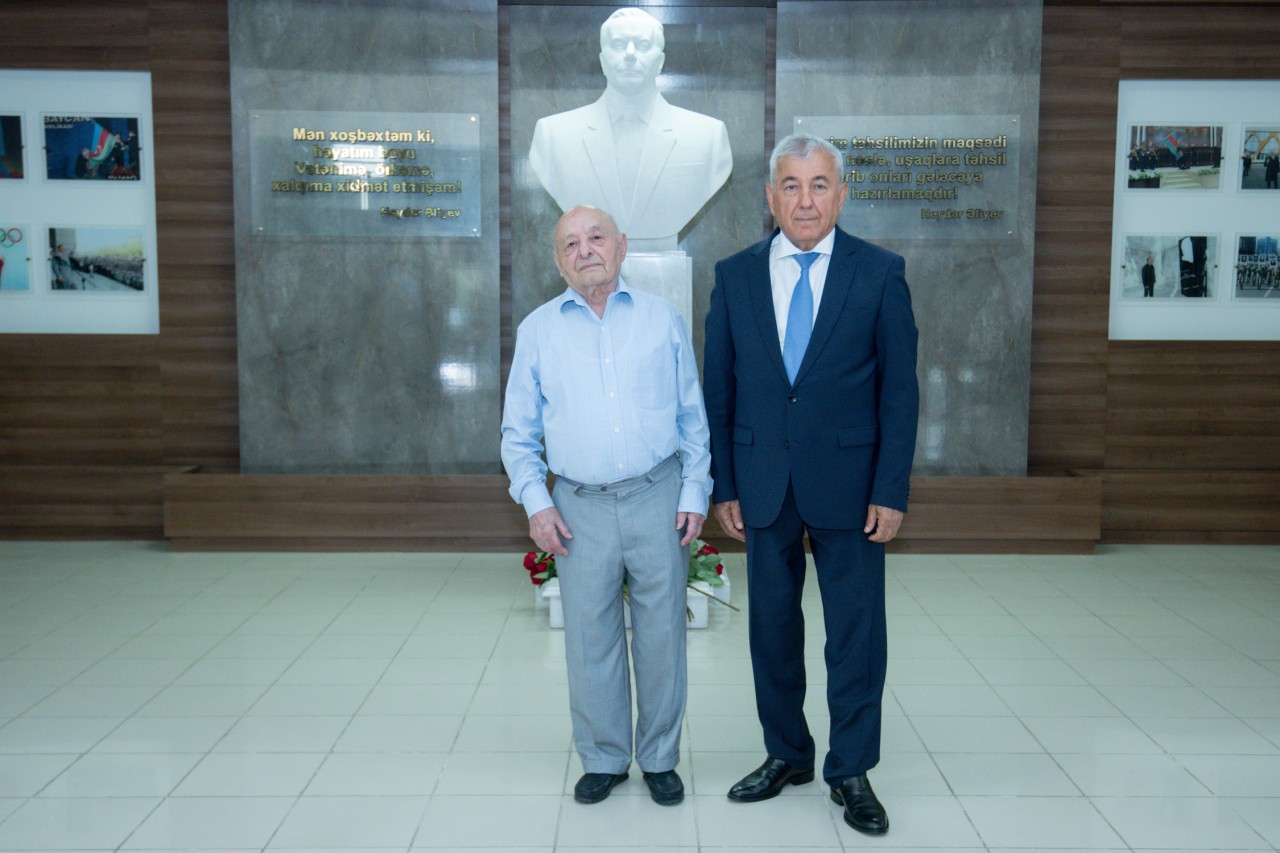 BMU-da Ömər Eldarovun yaradıcılığına həsr olunmuş sərgi keçirilib - FOTOLAR