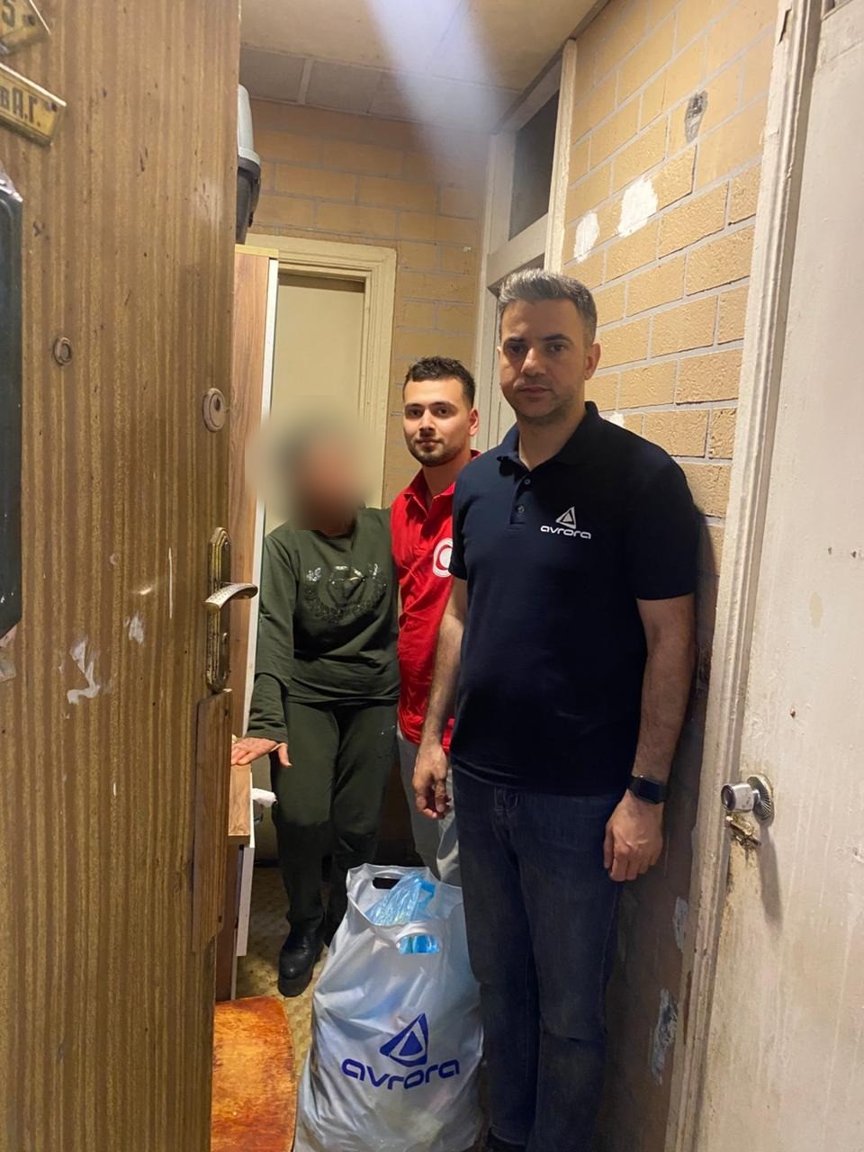 “Avrora Qrup” aztəminatlı ailələrə bayram sovqatı çatdırıb - FOTOLAR