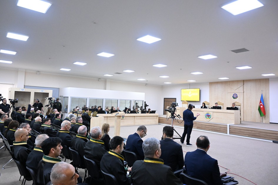 Arayikgilin apellyasiya şikayəti üzrə məhkəmə prosesi başladı - FOTOLAR