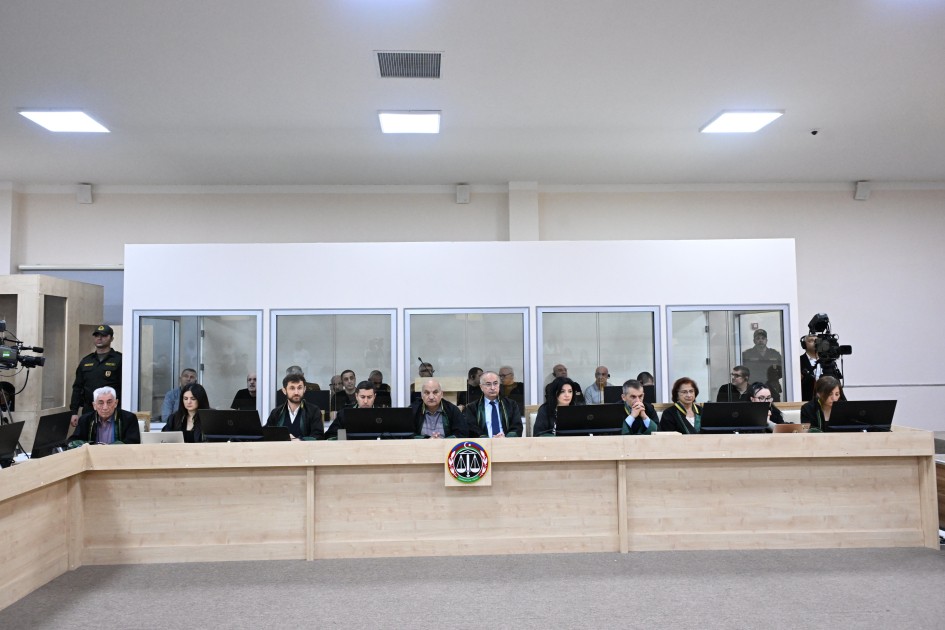 Arayikgilin apellyasiya şikayəti üzrə məhkəmə prosesi başladı - FOTOLAR