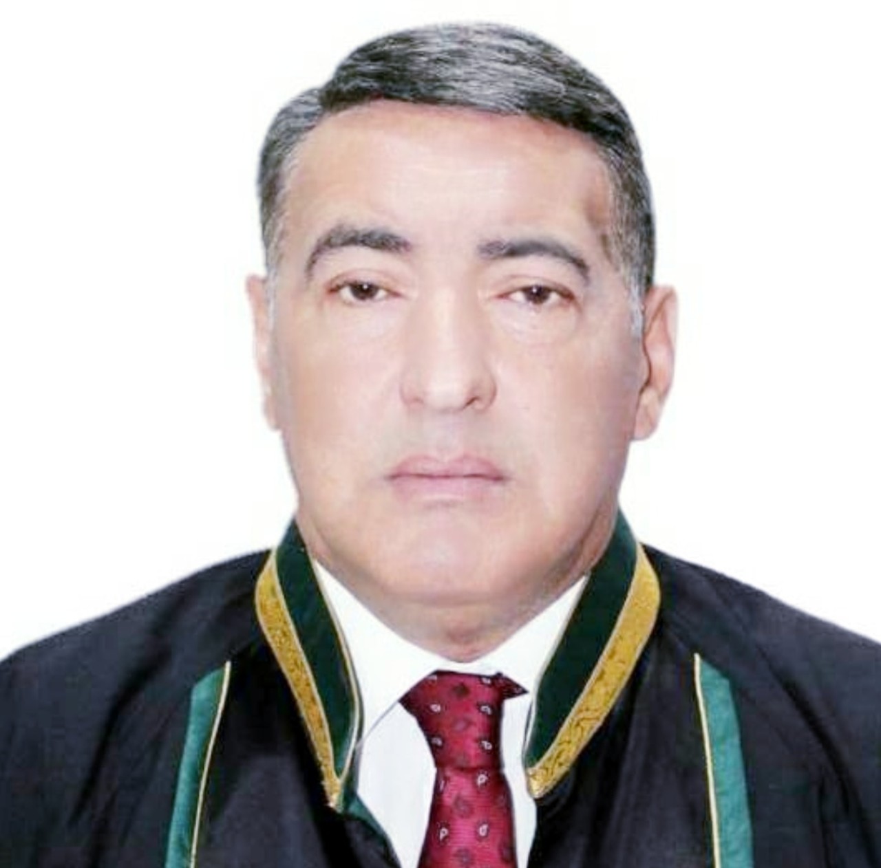 Tanınmış vəkil vəfat etdi - FOTO