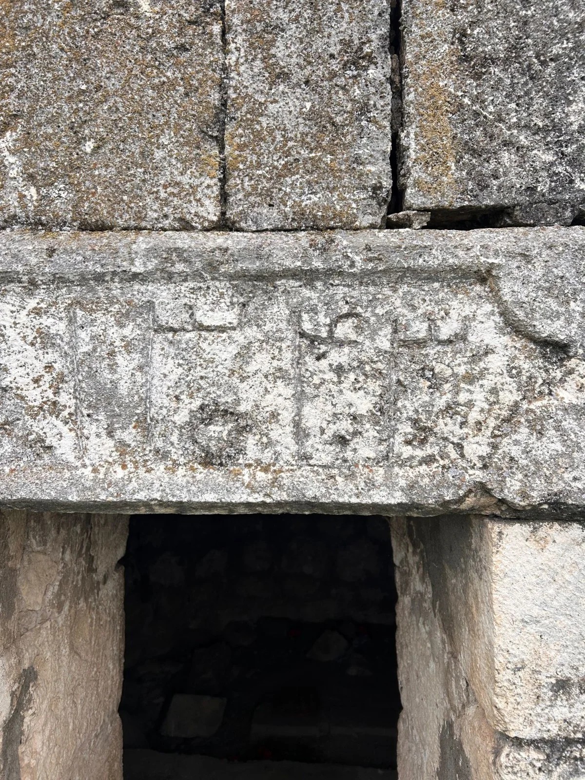 Ağdərə və Ağdamda yeni arxeoloji abidələr aşkar edildi - FOTOLAR