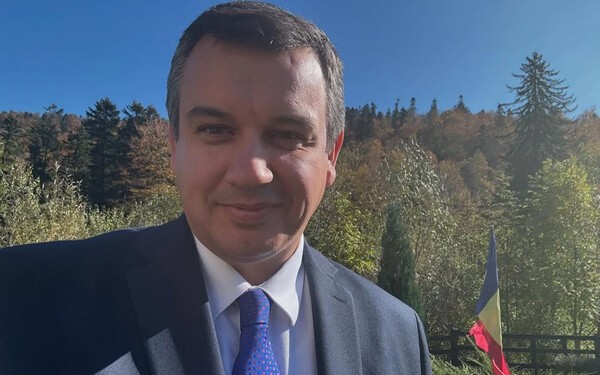 Rumıniyanın yeni baş naziri bəlli oldu 