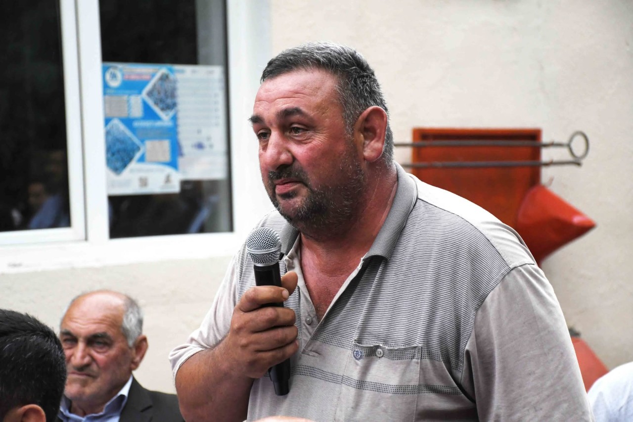 Vaqif Həsənovun rayonun Sarıcalı kəndində səyyar qəbul-görüşü keçirilib - FOTOLAR
