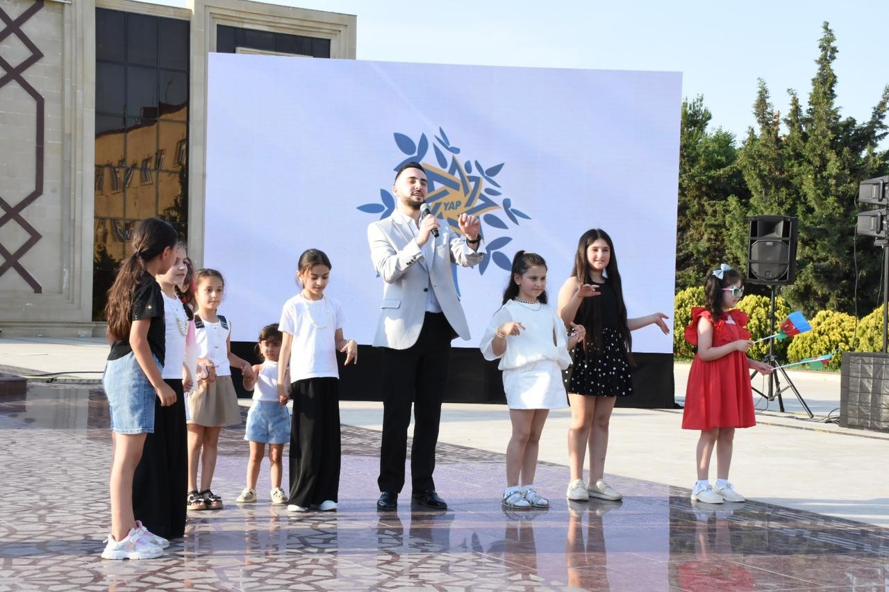 “Milli Qurtuluşdan – Zəfərə” bayram konserti keçirildi - FOTOLAR