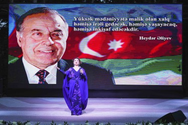 Xətaidə "15 iyun-Azərbaycan tarixində dönüş nöqtəsi" adlı möhtəşəm konsert təşkil edildi - FOTOLAR (VİDEO)