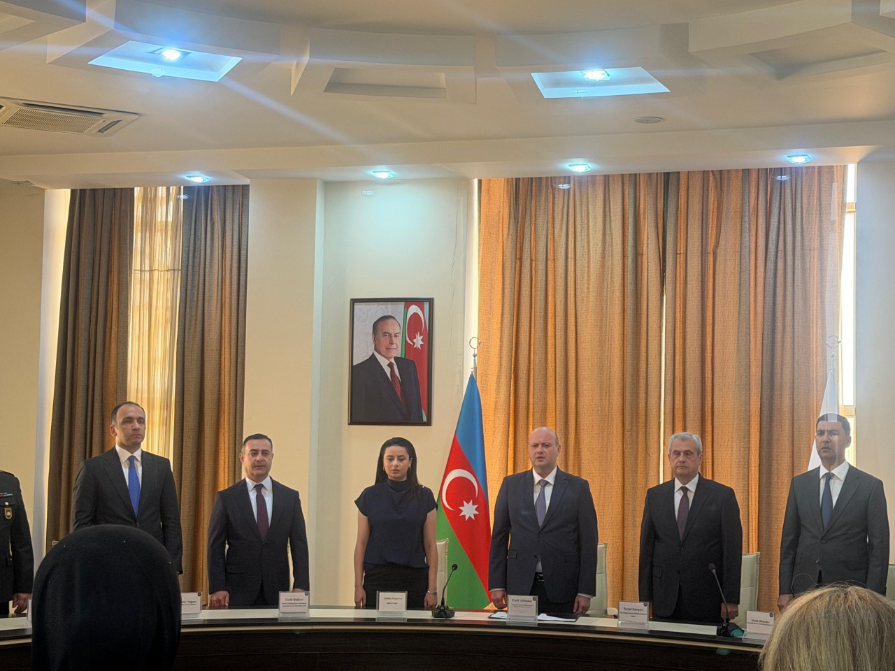 Qaradağda “Milli Qurtuluşdan – Zəfərə” mövzusunda dəyirmi masa keçirilib - FOTOLAR