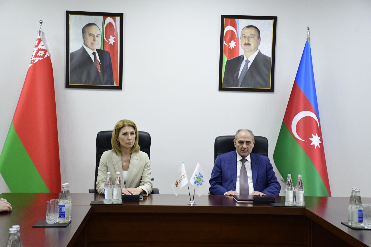 YAP ilə “Belaya Rus” Partiyası arasında Memorandum imzalandı - FOTOLAR (VİDEO)