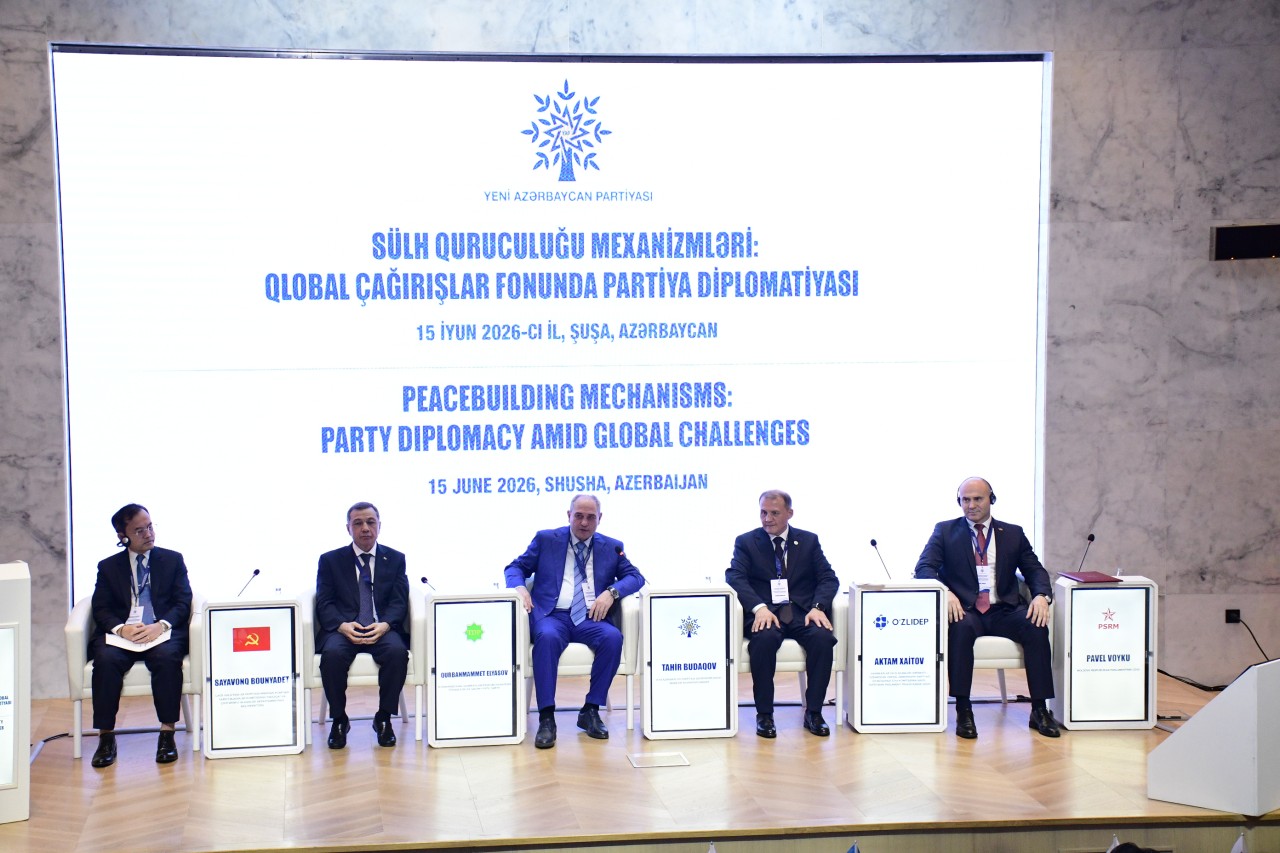Şuşada beynəlxalq konfrans keçirildi - FOTOLAR
