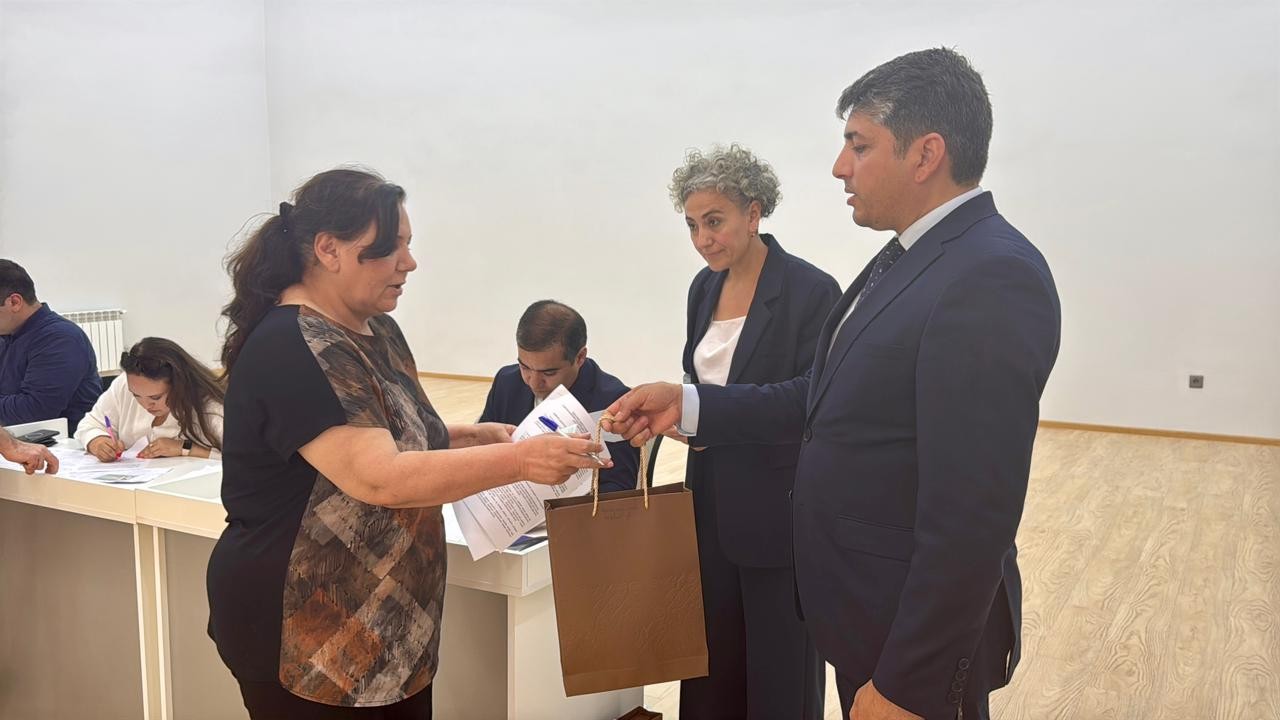 Köç karvanı Şükürbəyli kəndinə çatıb - FOTOLAR (YENİLƏNİB)