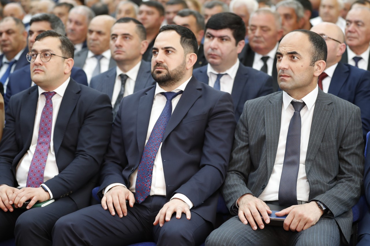 Natiq Əmirov Şəmkirdə regional müşavirə keçirdi - FOTOLAR