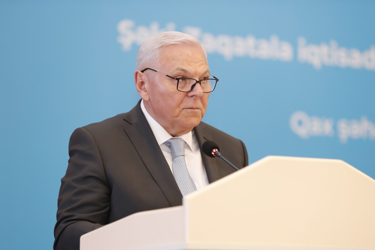 Prezidentin köməkçisi Qaxda regional müşavirə keçirdi - FOTOLAR