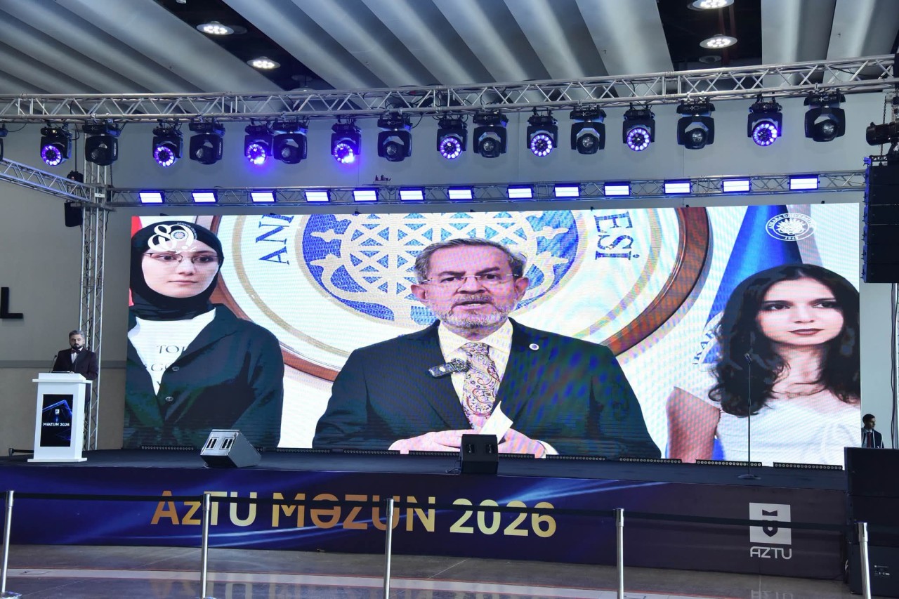 AzTU-nun Məzun Günü keçirilib - FOTOLAR