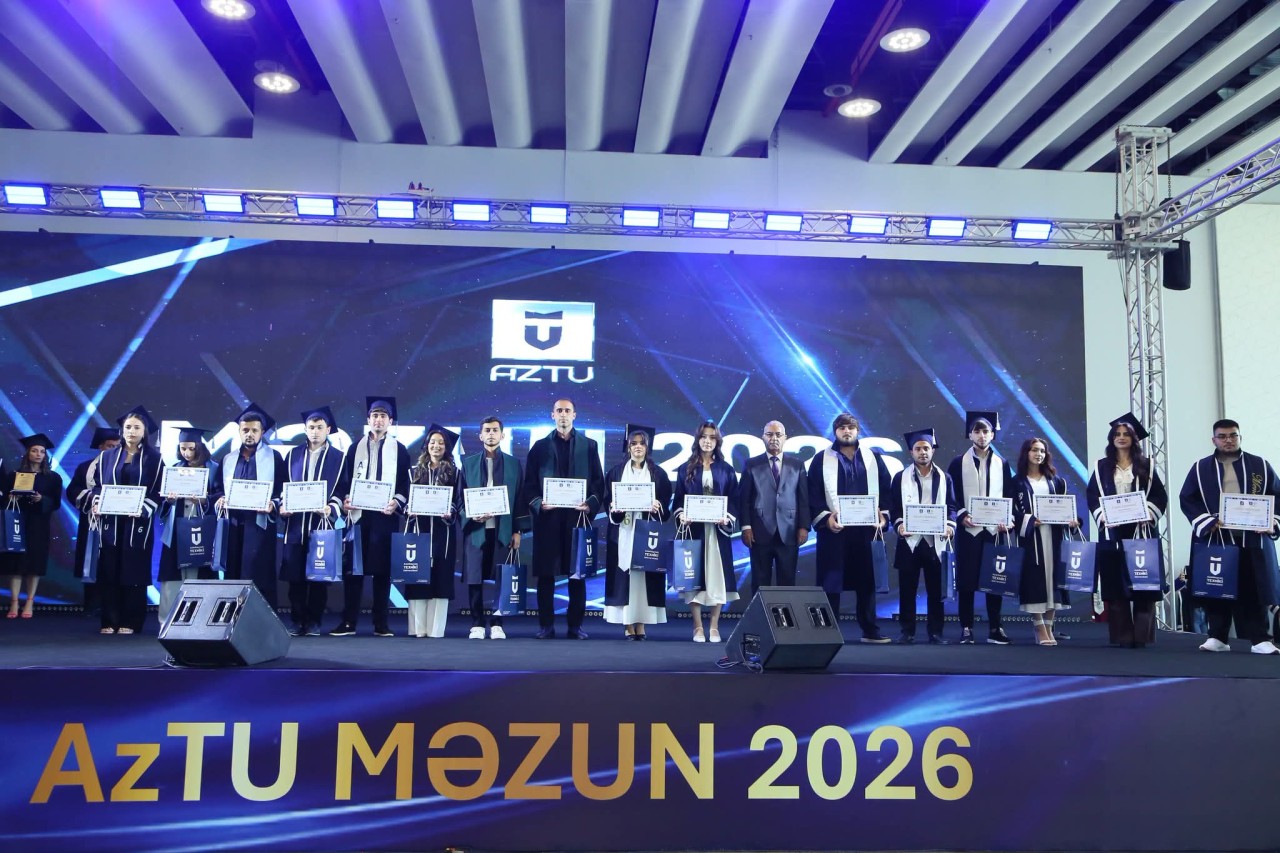 AzTU-nun Məzun Günü keçirilib - FOTOLAR