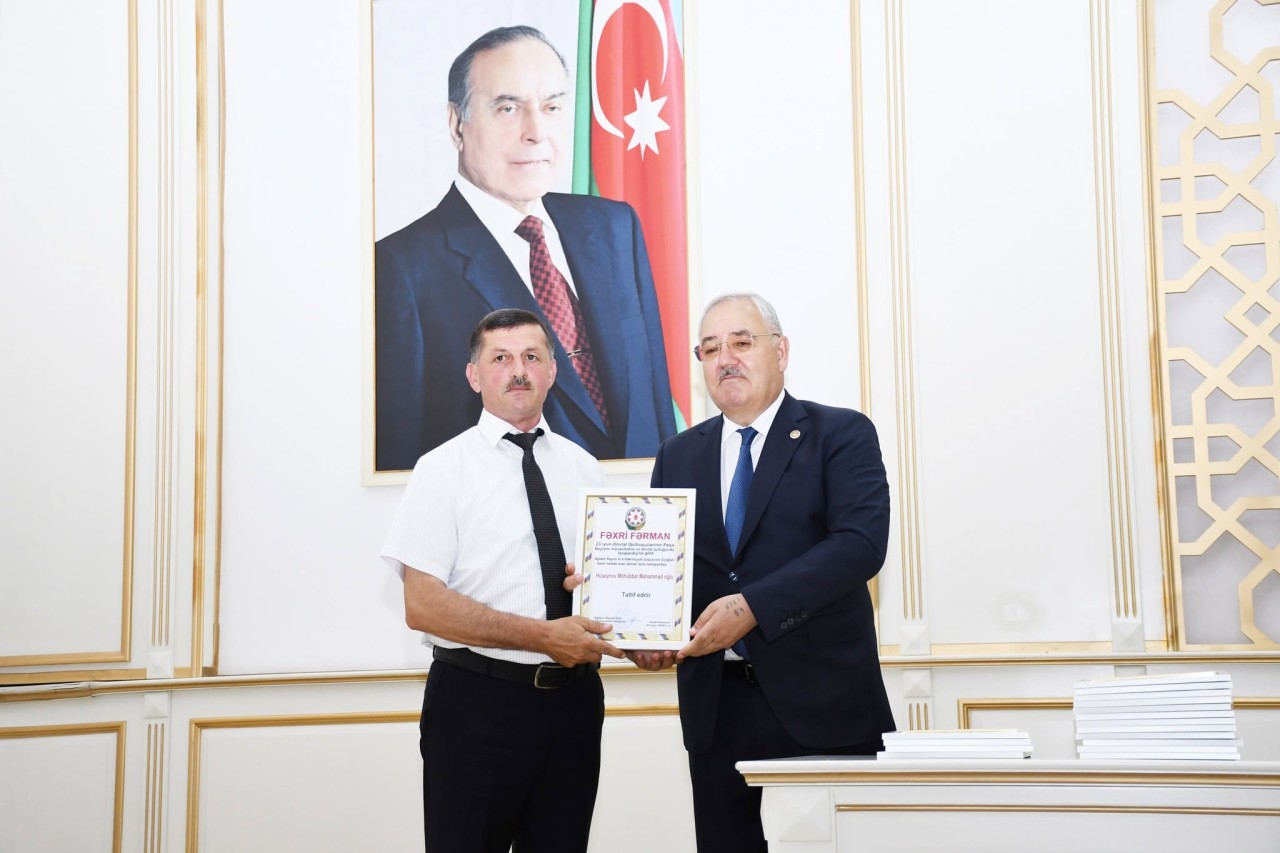 Ağdamda 23 İyun - Dövlət Qulluqçularının Peşə Bayramı Gününə həsr olunmuş tədbir keçirilib - FOTOLAR