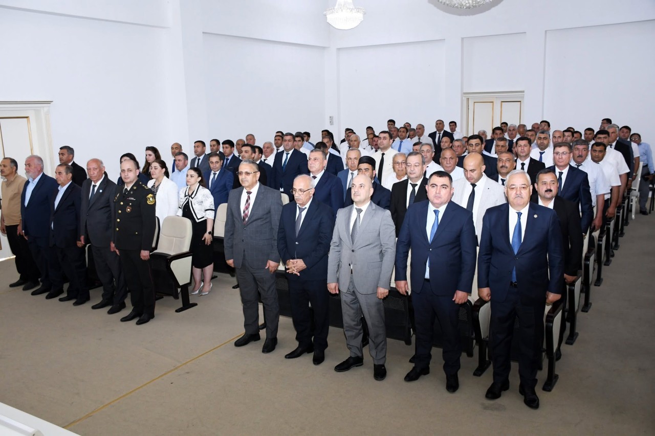 Ağdamda 23 İyun - Dövlət Qulluqçularının Peşə Bayramı Gününə həsr olunmuş tədbir keçirilib - FOTOLAR