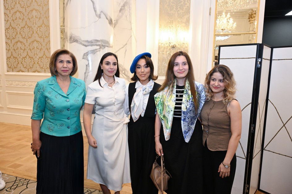 Leyla Əliyeva “Qızların təhsilinə dəstək” layihəsinin II Məzun Günündə - FOTOLAR