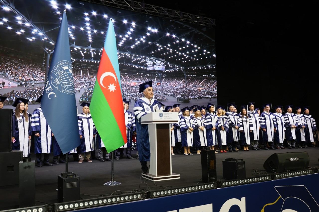 UNEC-də 6091 tələbə məzun oldu - FOTOLAR