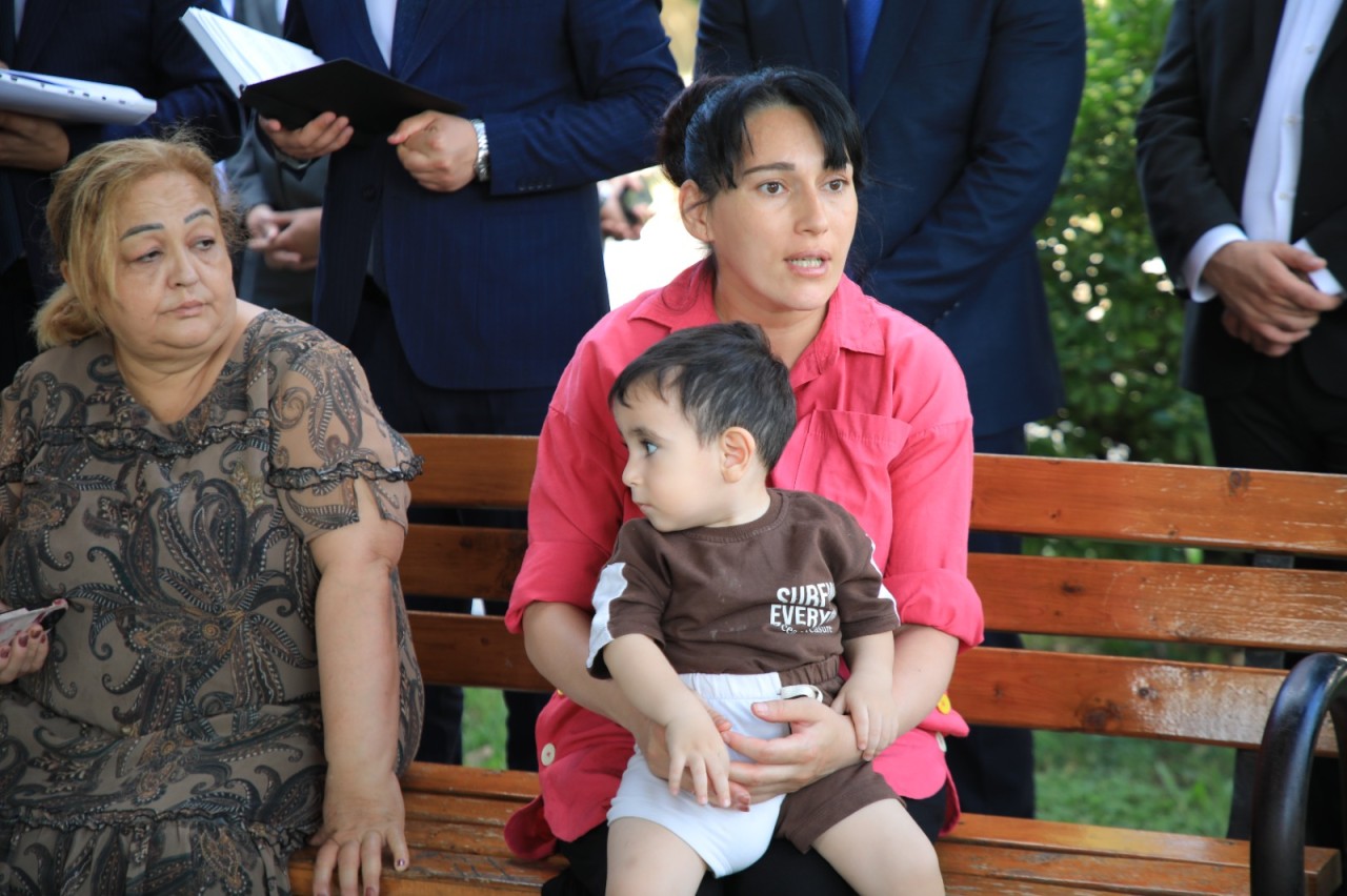 Niyazi Bayramov vətəndaşlarla növbəti dəfə səyyar görüş keçirib - FOTOLAR