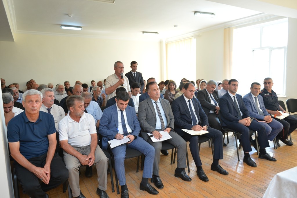 Taleh Qaraşov növbəti səyyar görüş keçirdi - FOTOLAR