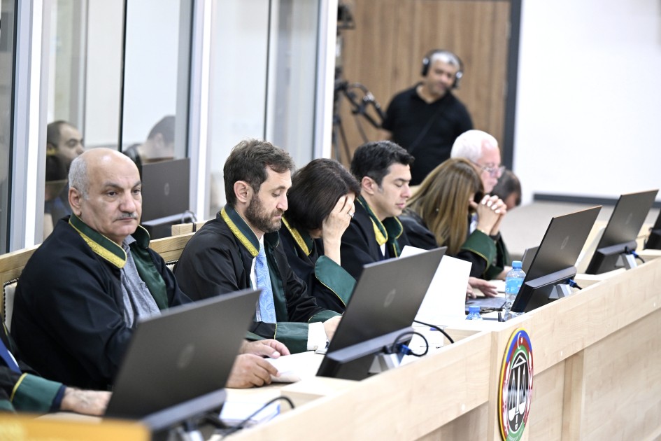 Arayikgilin apellyasiya məhkəməsi çıxışlarla davam etdirilib - FOTOLAR