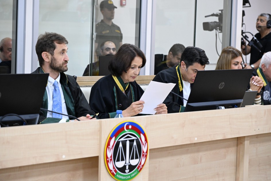 Arayikgilin apellyasiya məhkəməsi çıxışlarla davam etdirilib - FOTOLAR