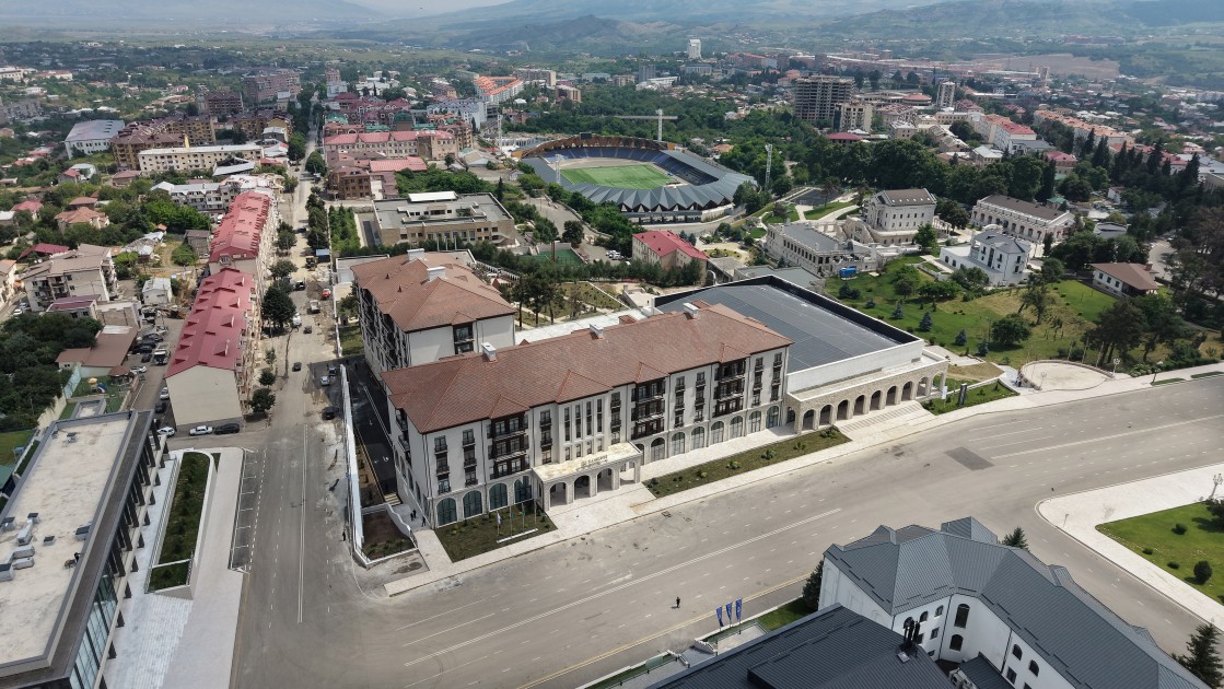 İlham Əliyev “Xankəndi” hotelinin açılışında iştirak edib - FOTOLAR