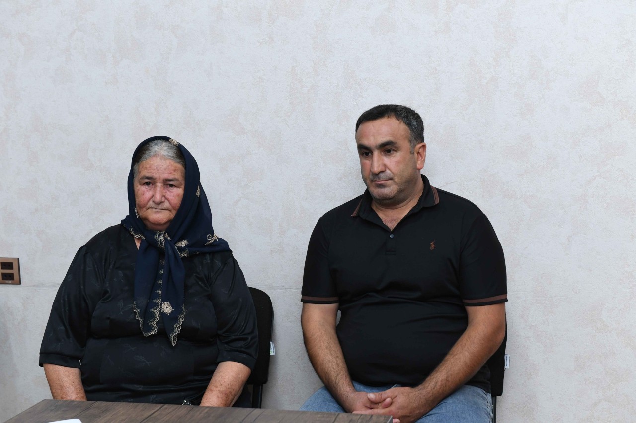 Rövşən Rzayev vətəndaşların növbəti qəbulunu keçirib - FOTOLAR