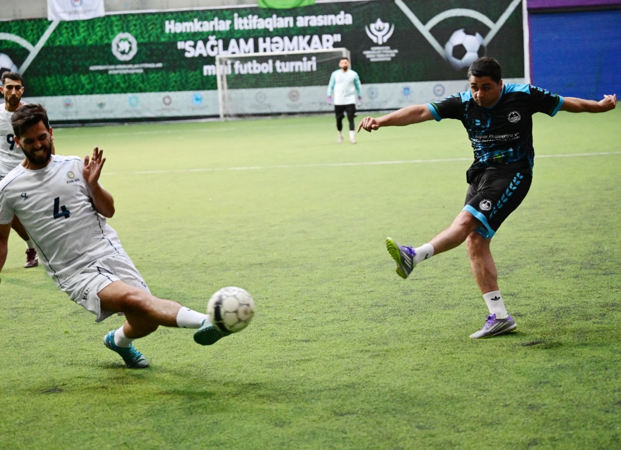 Həmkarlar İttifaqının təşkilatçılığı ilə keçirilən minifutbol turniri başa çatıb - FOTOLAR