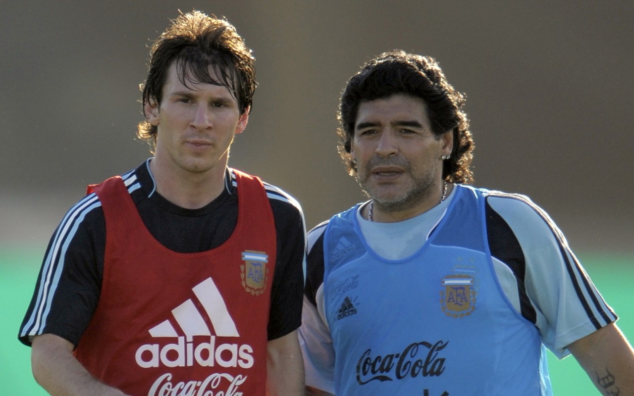 Messi İngiltərə üzərində qələbəni ona həsr etdi
