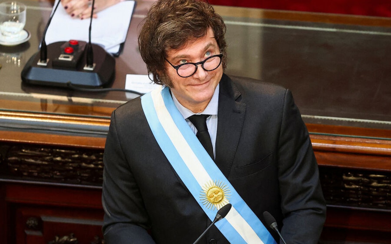 Argentina millisinin tənqid olunmasının səbəbi paxıllıqdır - Miley