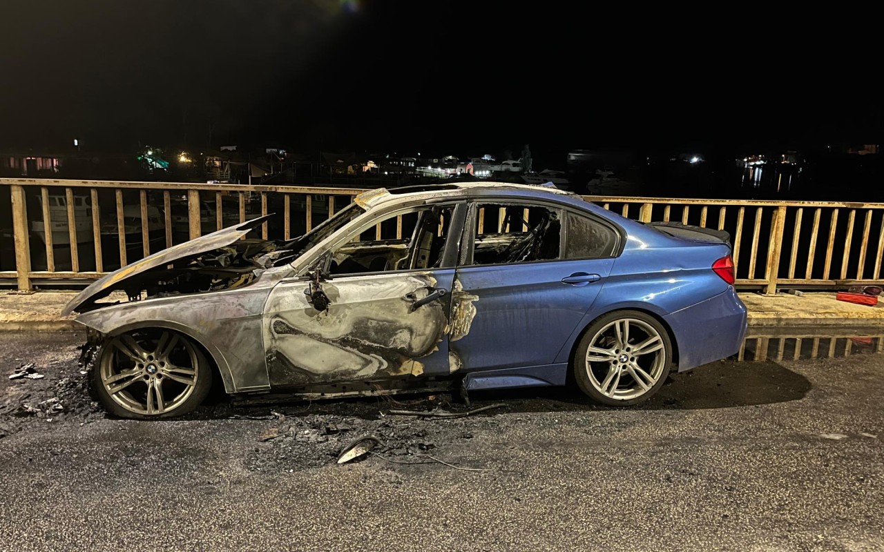 "Moyka"da "BMW" yandı