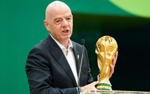 İnfantinoya dəstəyi rəsmi şəkildə geri götürdülər
