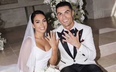 Ronaldo evləndi - FOTO