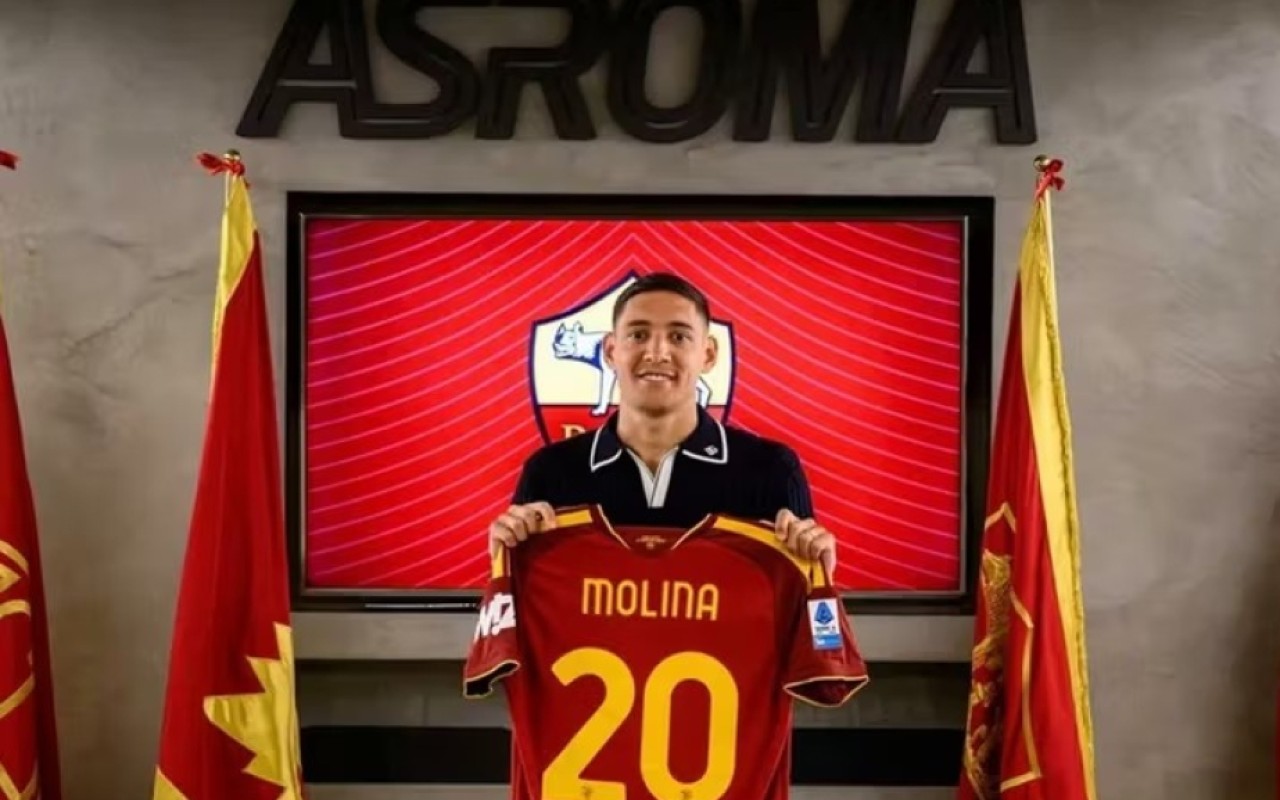 Argentinalı müdafiəçi “Roma”ya keçdi