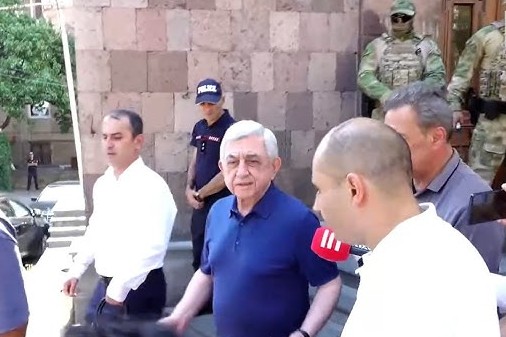 "Heç nə başa düşmədim" - Sarkisyan cinayət işindən danışdı (VİDEO)
